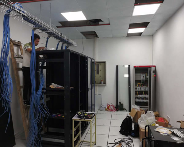 Technical Characteristics And Application Examples Of Sk American High-defense Server